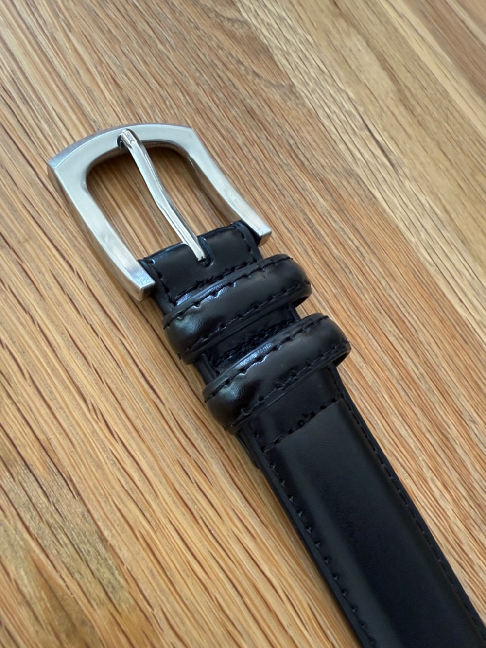 Pilot’s Unisex Classic Smooth Black Leather Belt with Silver Buckle size 40